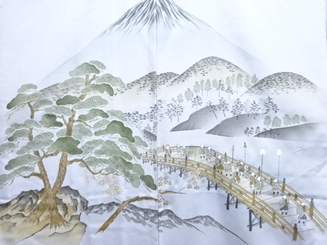 Japanese Kimono / Zugawari Silk